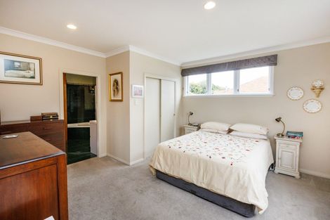 Photo of property in 5 Hardie Street, Hokowhitu, Palmerston North, 4410