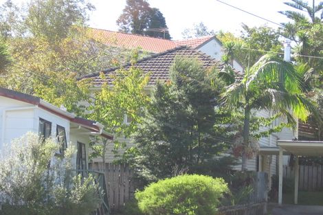 Photo of property in 12a Derwent Crescent, Titirangi, Auckland, 0604