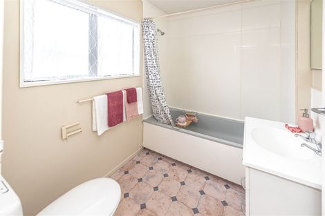 Photo of property in 2b Roberts Avenue, Aramoho, Whanganui, 4500