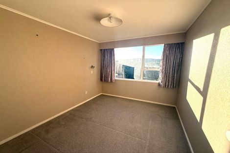 Photo of property in 6 Ayr Place, Papakowhai, Porirua, 5024