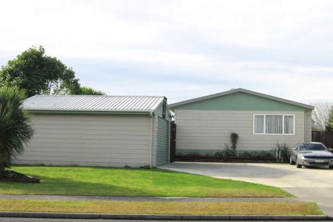 Photo of property in 45 Garland Drive, St Andrews, Hamilton, 3200