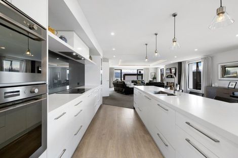 Photo of property in 14 Primary Lane, Wanaka, 9305