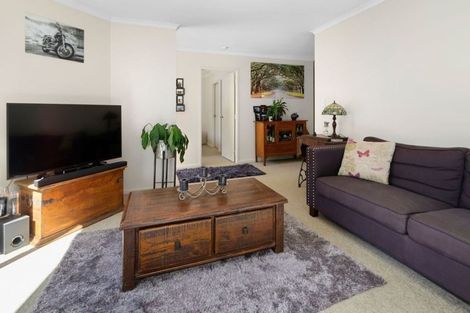 Photo of property in 4a Wyn Close, Kaukapakapa, 0871