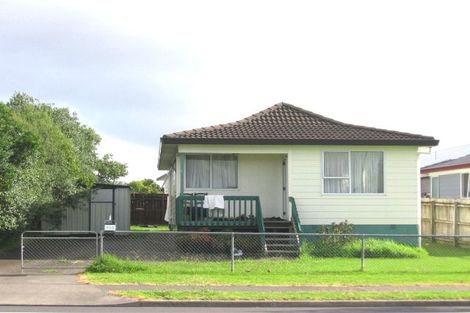 Photo of property in 182 Waitemata Drive, Ranui, Auckland, 0612