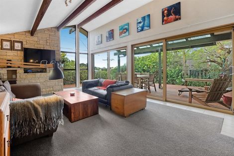 Photo of property in 96 Glenvar Road, Torbay, Auckland, 0630