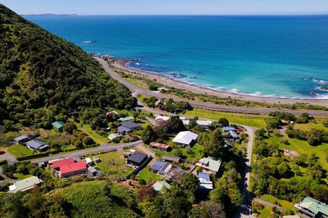 Photo of property in 6 Valley Road, Goose Bay, Kaikoura, 7374