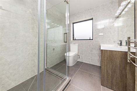 Photo of property in 34a Botanic View, Manurewa, Auckland, 2105