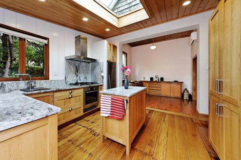 Photo of property in 54 Upland Road, Huia, Auckland, 0604