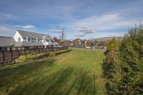 Photo of property in 2a Waimana Place, Wanaka, 9305