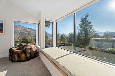 Photo of property in 168a Beacon Point Road, Wanaka, 9305