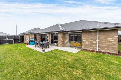 Photo of property in 6 Nicolau Avenue, Rolleston, 7615