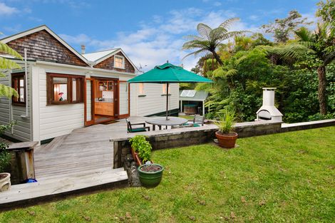 Photo of property in 54 Upland Road, Huia, Auckland, 0604