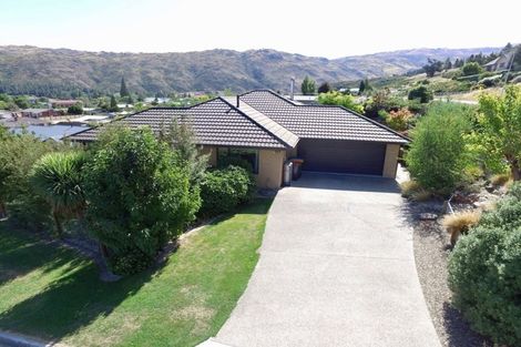 Photo of property in 1 Holdom Place, Clyde, 9330