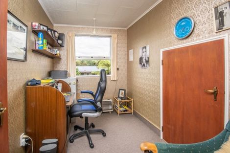 Photo of property in 1 Seymour Street, Picton, 7220