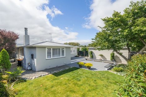 Photo of property in 2 Ascot Street, Hokowhitu, Palmerston North, 4410