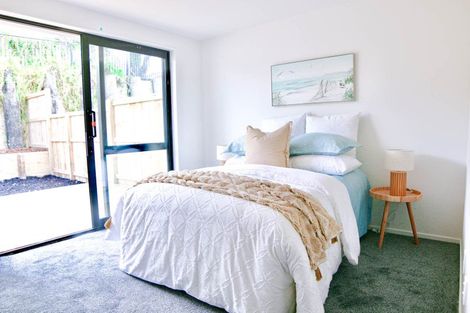 Photo of property in 27 Korokio Lane, Henderson, Auckland, 0612