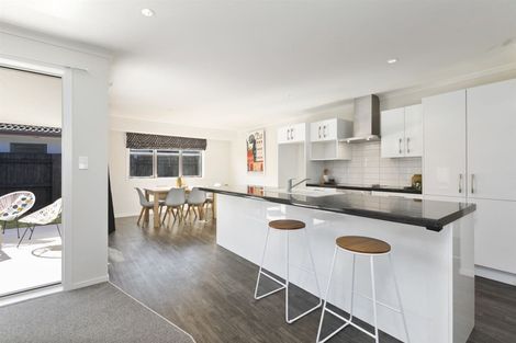 Photo of property in 17 Emerald Shores Drive, Papamoa Beach, Papamoa, 3118