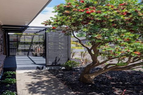 Photo of property in 1/10 Benygloe Place, Highland Park, Auckland, 2010