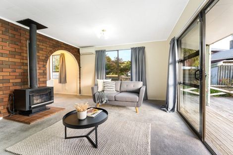 Photo of property in 14b Crystal Grove, Birchville, Upper Hutt, 5018