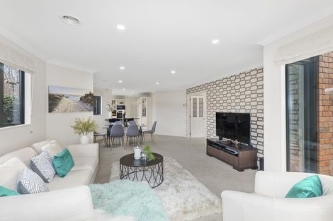 Photo of property in 29 Marina Grove, Hutt Central, Lower Hutt, 5010