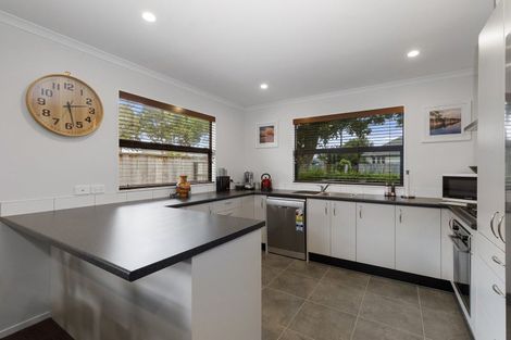 Photo of property in 12 Totara Street, Trentham, Upper Hutt, 5018