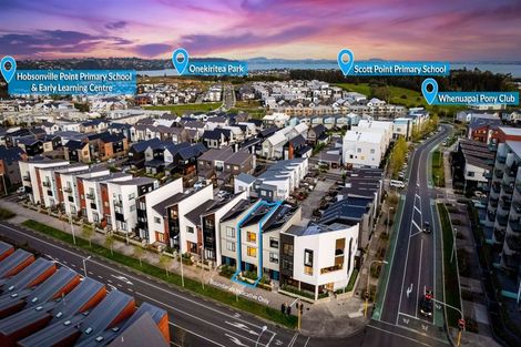 Photo of property in 95 Hobsonville Road, Hobsonville, Auckland, 0616