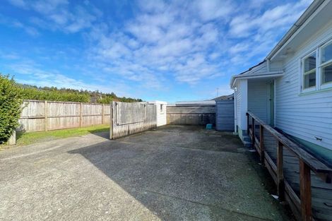 Photo of property in 66 Claude Street, Fairfield, Hamilton, 3214