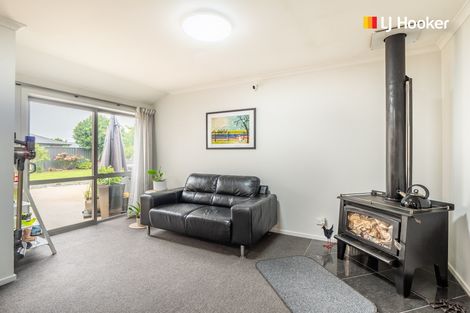 Photo of property in 22 William James Close, Mosgiel, 9024