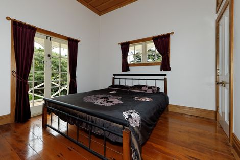 Photo of property in 54 Upland Road, Huia, Auckland, 0604