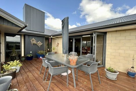 Photo of property in 23 Robley Road, Pyes Pa, Tauranga, 3112