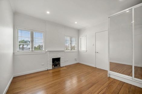 Photo of property in 2/27 Calliope Road, Devonport, Auckland, 0624