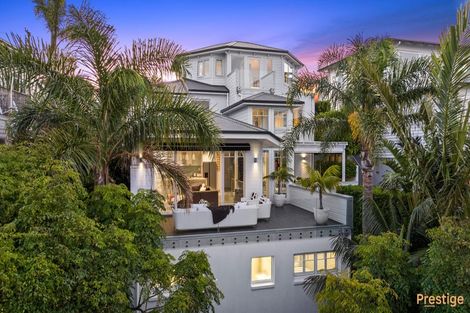 Photo of property in 87 Princes Street, Northcote Point, Auckland, 0627