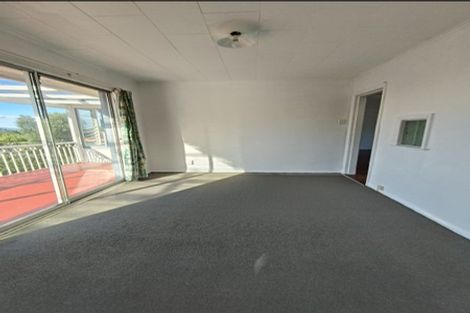 Photo of property in 14 Kokiri Street, Te Atatu South, Auckland, 0610