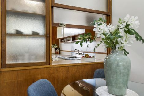 Photo of property in 5/6 North Avenue, Narrow Neck, Auckland, 0624