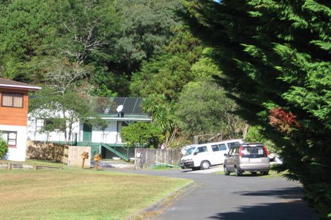 Photo of property in 2/15 Squirrel Lane, Browns Bay, Auckland, 0630