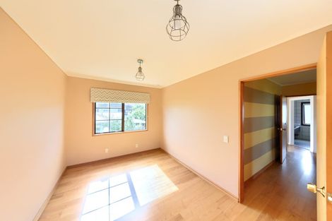 Photo of property in 2/17 Copeland Street, Hutt Central, Lower Hutt, 5011