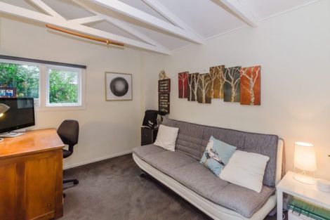 Photo of property in 261 Te Moana Road, Waikanae, 5036