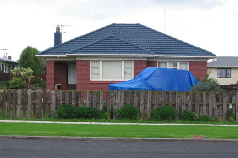 Photo of property in 1/15 Ballance Avenue, Papatoetoe, Auckland, 2104