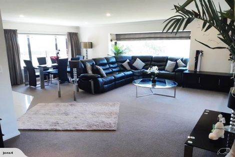 Photo of property in 124 Mt Taylor Drive, Feilding, 4775