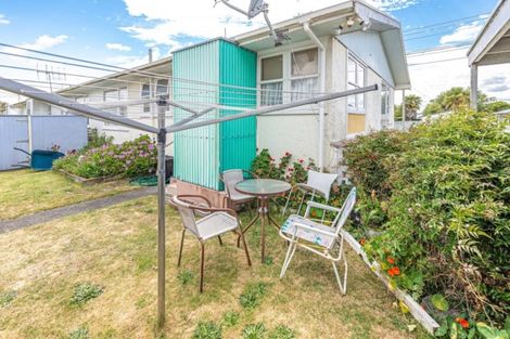 Photo of property in 35 Moore Avenue, Tawhero, Whanganui, 4501