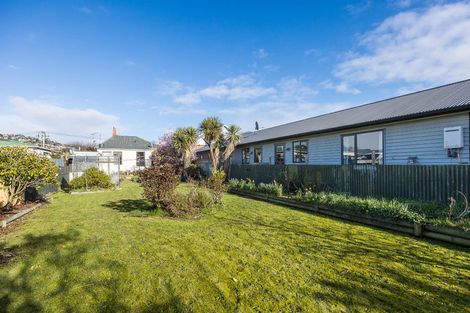 Photo of property in 22 Law Street, Caversham, Dunedin, 9012