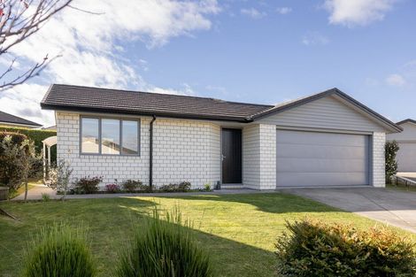 Photo of property in Waterview Estate, 89/4 Greystone Place, Omokoroa, 3114