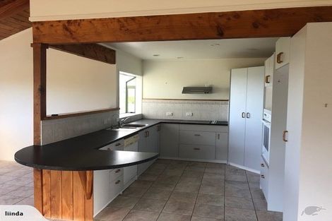 Photo of property in 3 Robinia Place, Snells Beach, 0920