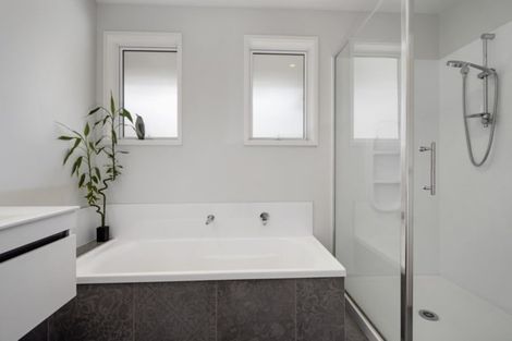 Photo of property in 4 Omapere Lane, Pyes Pa, Tauranga, 3112