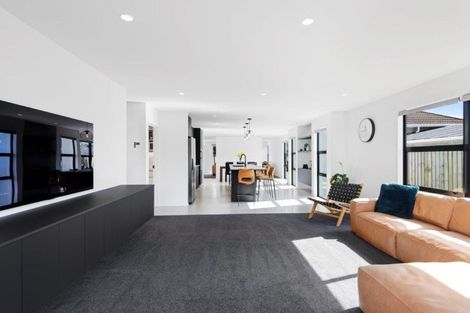 Photo of property in 16 Mays Road, St Albans, Christchurch, 8052