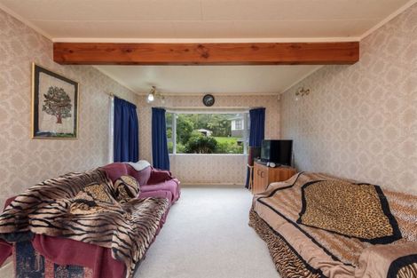 Photo of property in 95-97 Percy Dyett Drive, Karori, Wellington, 6012