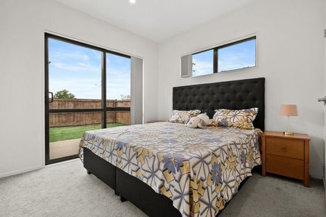 Photo of property in 35 Sapwood Crescent, Takanini, 2110