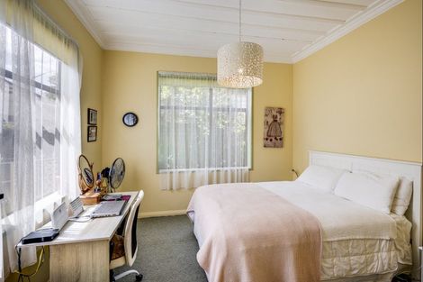 Photo of property in 38 Napier Terrace, Hospital Hill, Napier, 4110