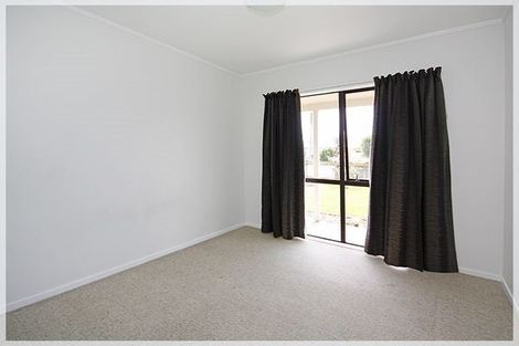 Photo of property in 58 Edinburgh Terrace, Foxton Beach, Foxton, 4815