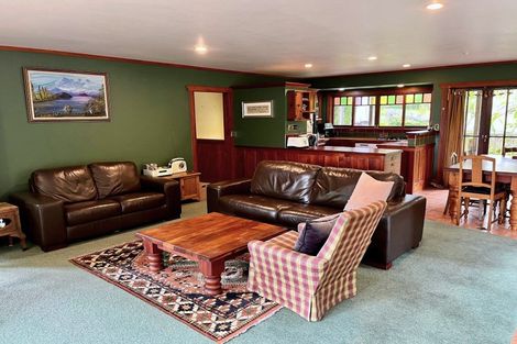 Photo of property in 19 Grange Road, Hahei, Whitianga, 3591